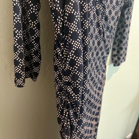 Boden Dress Womens 8L Blue White Wrap Midi 3/4 Sleeve Ruched Flattering Fit - Picture 3 of 7